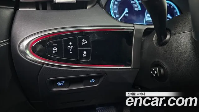 Genesis GV70 2.5T Бензин 2WD — Фото автомобиля 13