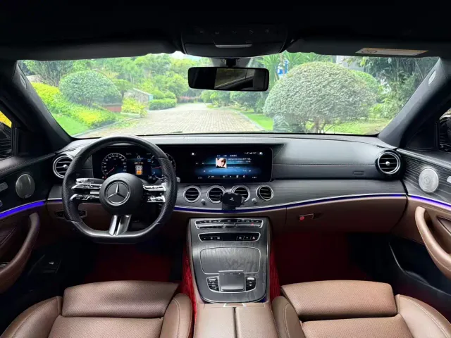 Mercedes-Benz Mercedes-Benz E-Class 2022 E 300 L Luxury — Фото автомобиля 8