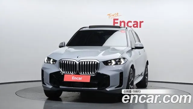 BMW X5 xDrive 40i M Sport — Фото автомобиля 3