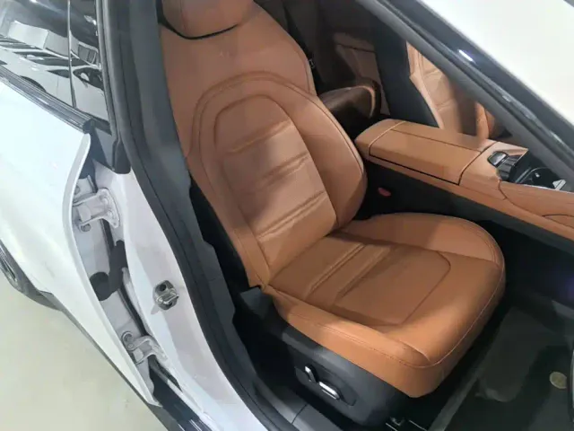 Dongfeng eπ 007 — Фото автомобиля 24