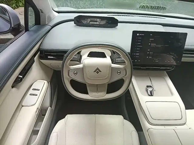 GAC Hyptec HT — Фото автомобиля 10
