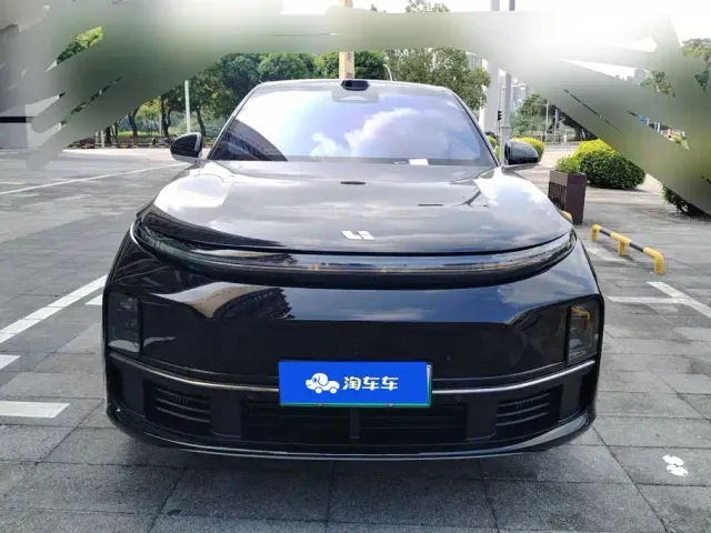 Li Auto Li Auto L7 2024 Pro — Фото автомобиля 2