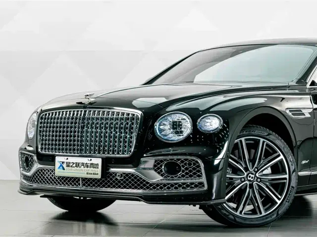 Bentley Flying Spur — Фото автомобиля 3