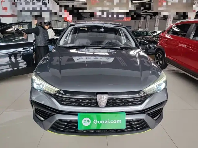 Roewe i5 — Фото автомобиля 2