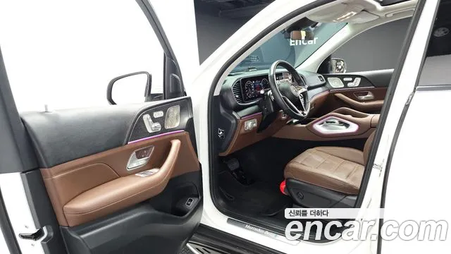 Mercedes-Benz GLE-Class — Фото автомобиля 10