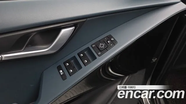 Kia Niro The All New — Фото автомобиля 28