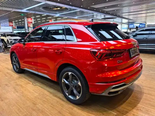Audi Q3 — Фото автомобиля 20
