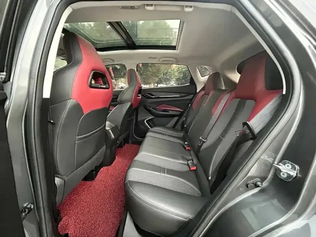 Changan Oushang X5 — Фото автомобиля 9