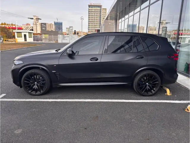 BMW X5 — Фото автомобиля 6