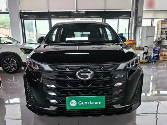 GAC Trumpchi M6 — Фото автомобиля 2