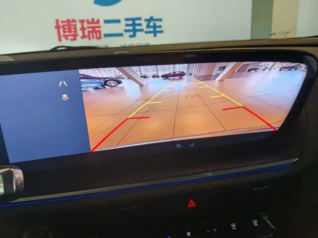 Buick Envision S — Фото автомобиля 9