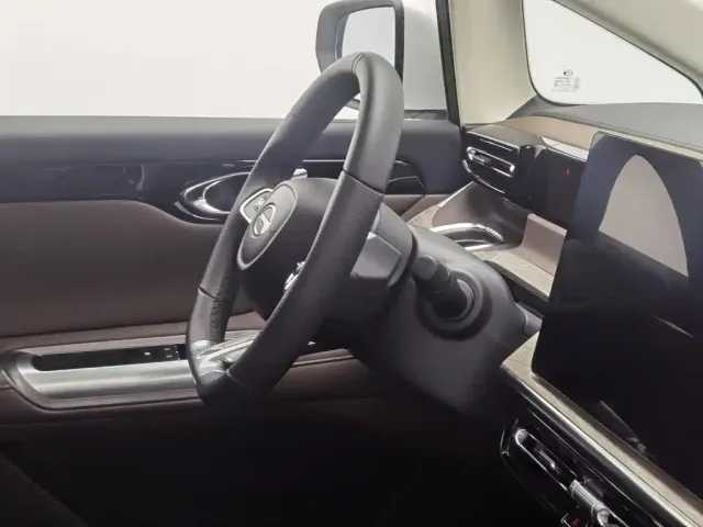 GAC Trumpchi E8 — Фото автомобиля 22