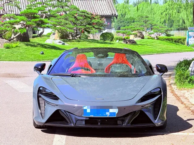 McLaren Artura — Фото автомобиля 15