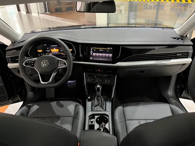 Volkswagen Passat — Фото автомобиля 11