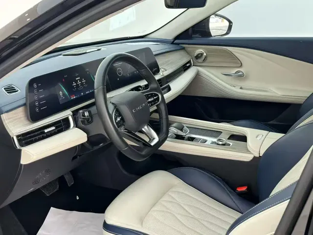 Chery Arrizo 8 — Фото автомобиля 5
