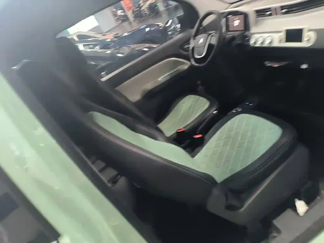 Wuling Hongguang Mini EV — Фото автомобиля 24