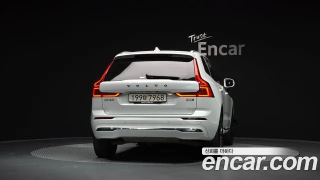 Volvo XC60 2nd Gen — Фото автомобиля 4