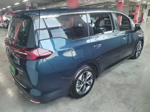 GAC Trumpchi M6 — Фото автомобиля 6