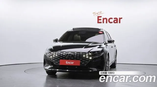 Hyundai Grandeur New — Фото автомобиля 3