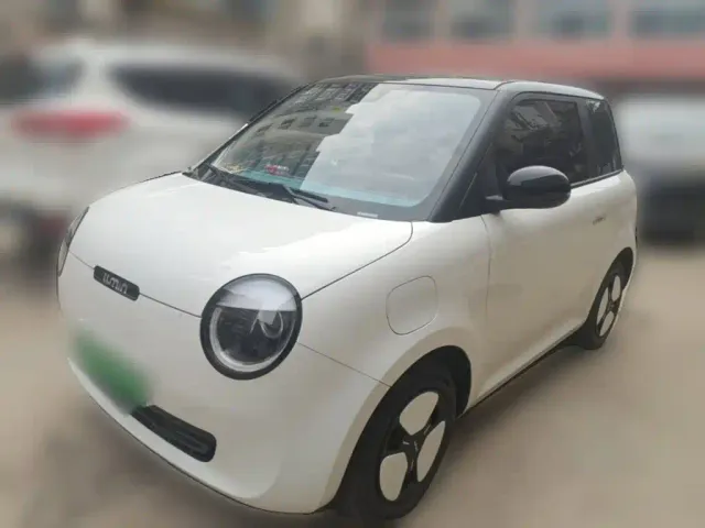 Фотография автомобиля — Changan Lumin