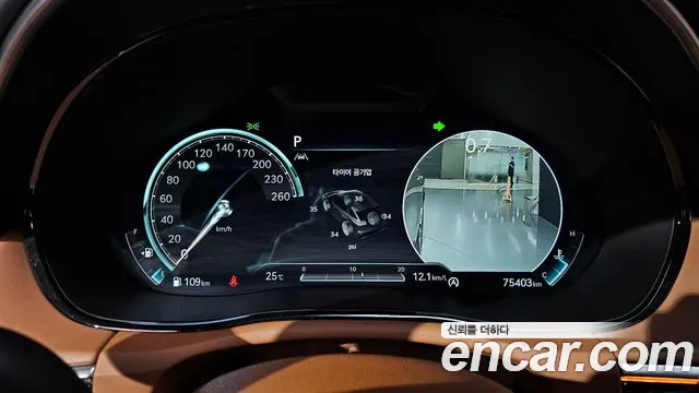 Genesis GV70 — Фото автомобиля 8