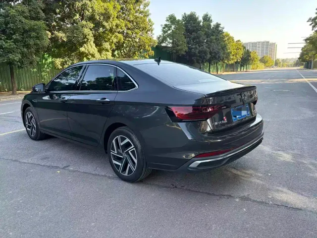 Volkswagen Sagitar — Фото автомобиля 7