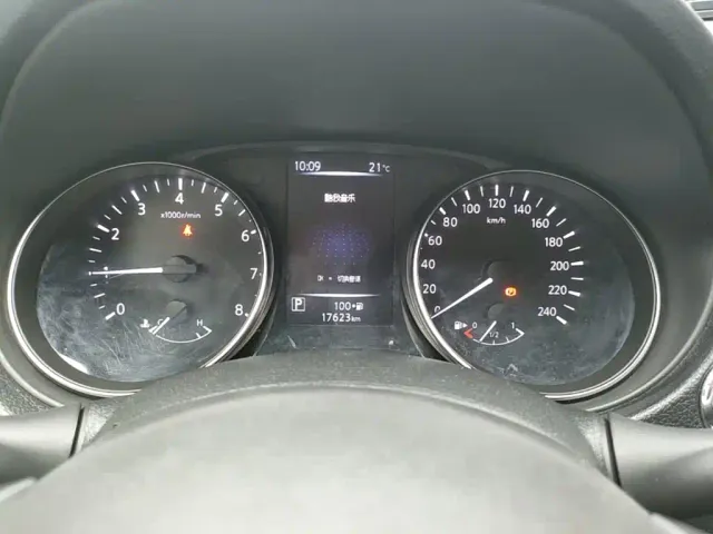Nissan Qashqai — Фото автомобиля 11