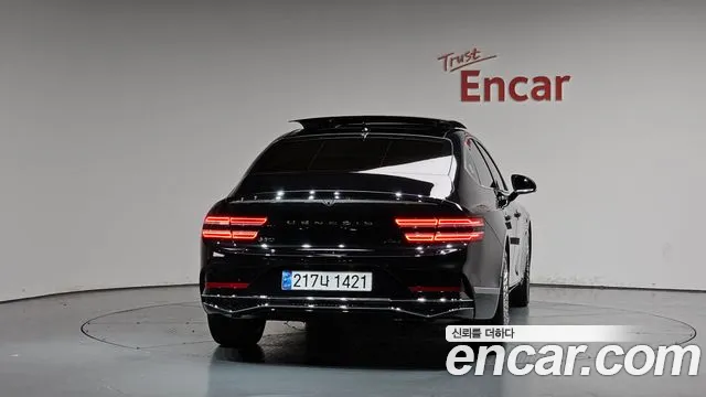 Genesis G80 Бензин 2.5 турбо AWD — Фото автомобиля 4