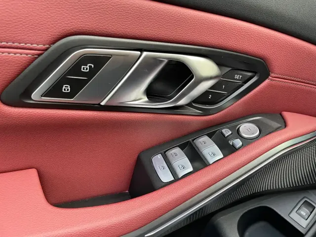 BMW 3 Series — Фото автомобиля 4