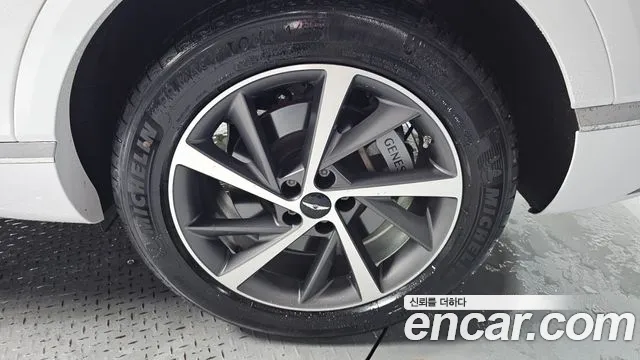 Genesis GV80 2.5T Бензин AWD — Фото автомобиля 19