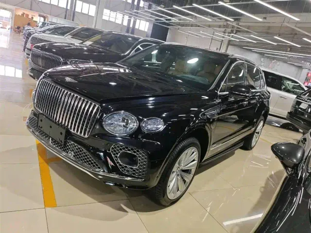 Фотография автомобиля — Bentley Bentayga