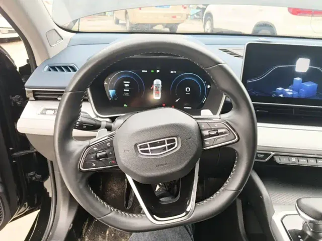 Geely Xingrui — Фото автомобиля 10