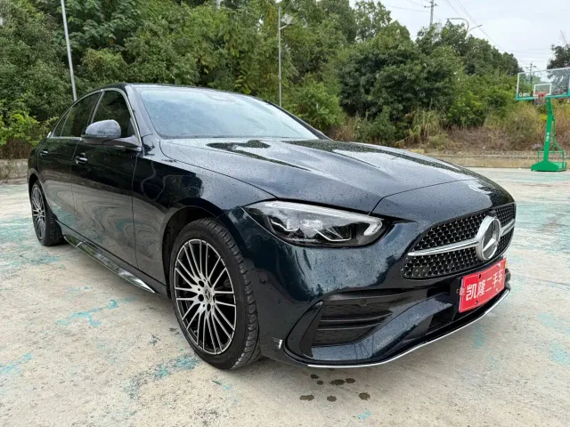 Mercedes-Benz C-Class — Фото автомобиля 3