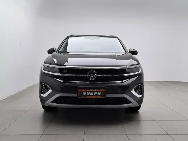 Volkswagen Talagon — Фото автомобиля 3