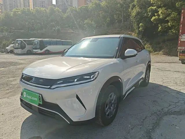 Фотография автомобиля — BYD Yuan UP
