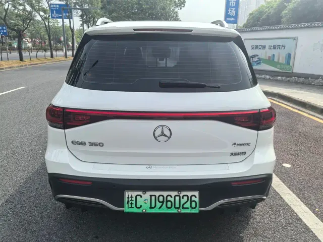 Mercedes-Benz EQB — Фото автомобиля 6