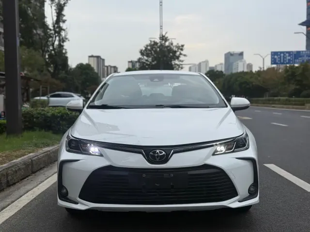 Toyota Corolla 2023 1.2T Pioneer Edition — Фото автомобиля 2