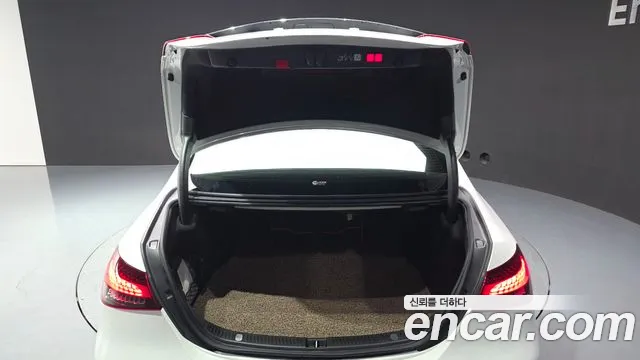 Mercedes-Benz E-Class W213 — Фото автомобиля 24