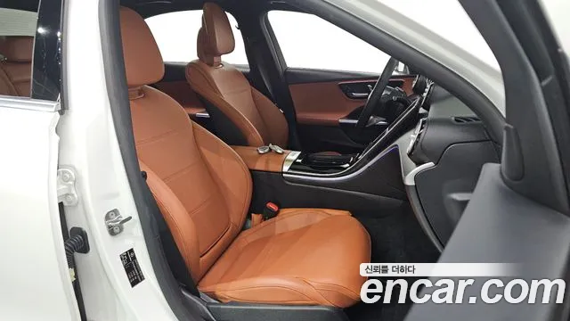 Mercedes-Benz C-Class — Фото автомобиля 26