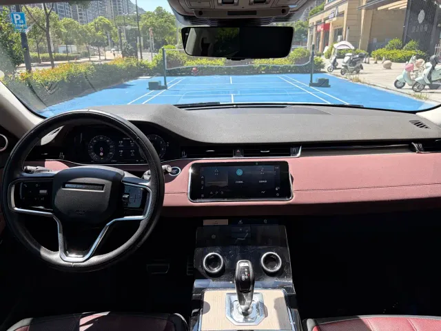 Land Rover Range Rover Evoque — Фото автомобиля 16