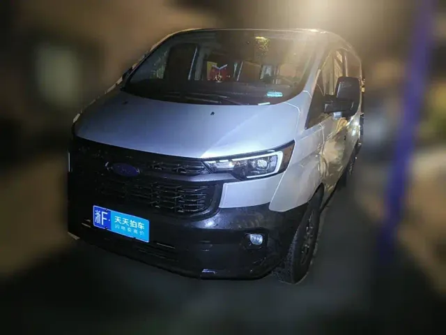 Фотография автомобиля — Ford Transit