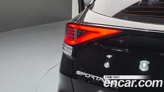 Kia Sportage Sportage 5-е поколение Дизель 2.0 2WD — Фото автомобиля 22