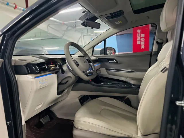 Hyundai Custo — Фото автомобиля 5