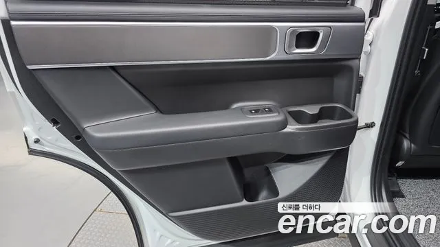 Hyundai Santa Fe — Фото автомобиля 14