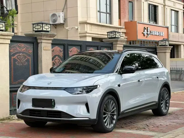 Фотография автомобиля — Leapmotor C11