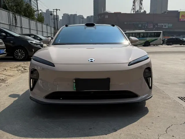 Nio ET5 — Фото автомобиля 2