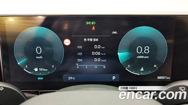 Hyundai Grandeur GN7 — Фото автомобиля 8