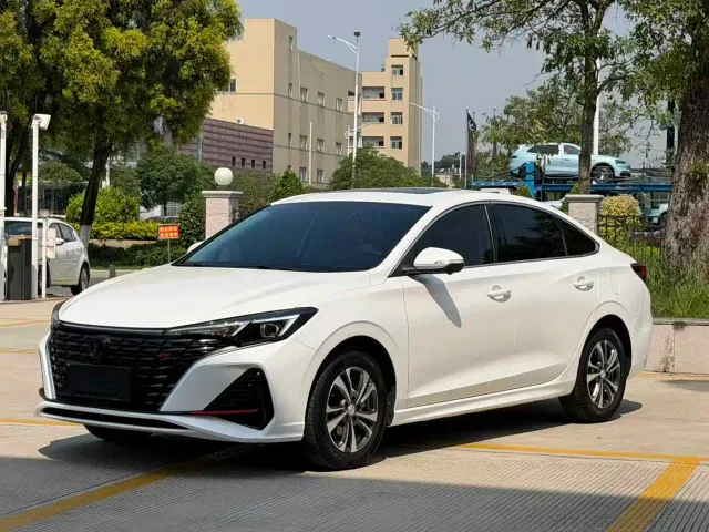 Фотография автомобиля — Changan Eado