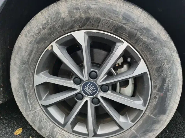 BYD Qin PLUS — Фото автомобиля 25