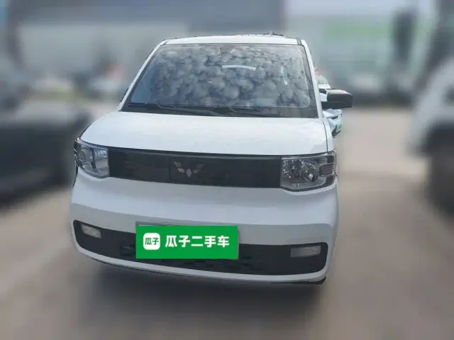 Wuling Hongguang Mini EV — Фото автомобиля 2